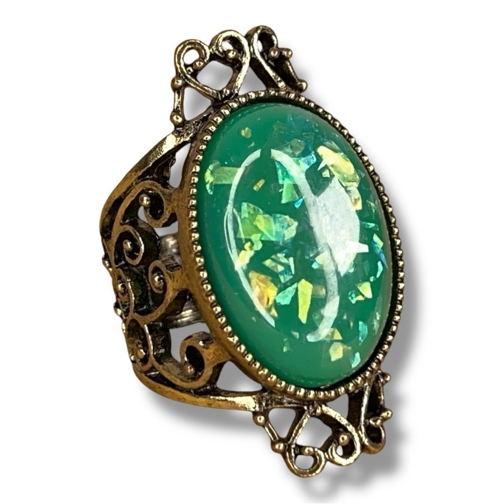 Size 7.5 Cocktail Ring Brass-look Green Colorful Statement Ring Goth Filigree